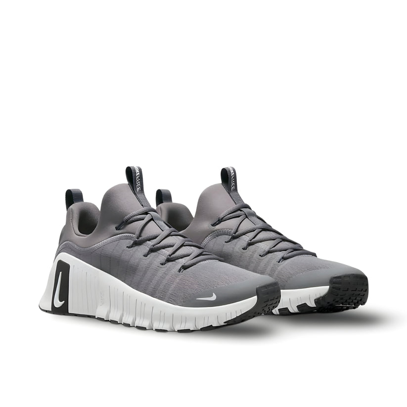 Level shose Nike Free Metcon 6 "grey/ white" shoes.