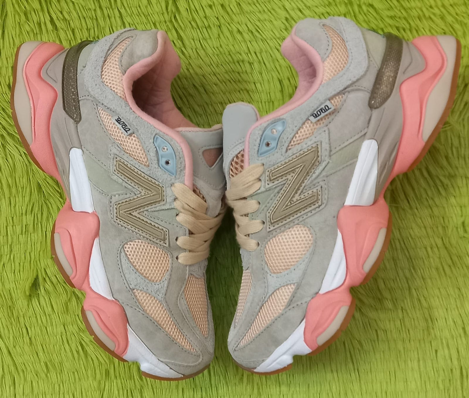 Affordable sneakers under R1000 – stylish budget shoes for everyday wear.
