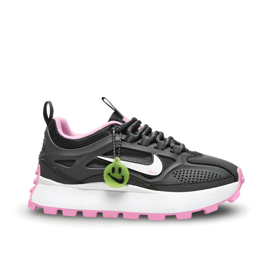 Nike Bailleli Light Grey White Pink Glow sneaker – light grey upper, white midsole, pink glow accents"

"Side view of Nike Bailleli Light Grey/White/Pink Glow – stylish women’s sneaker"

"Close-up of Nike Bailleli Light Grey/White/Pink Glow breathable upper and chunky sole"

"Nike Bailleli Light Grey/White/Pink Glow – modern lifestyle sneaker for women
