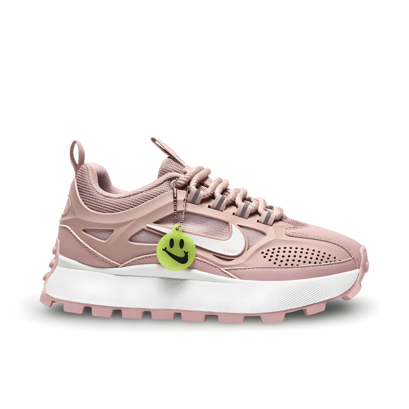 "Nike Bailleli Pink Oxford White women's sneaker – premium lightweight fashion shoe with white accents"

"Side view of Nike Bailleli Pink Oxford/White stylish women's sneaker"

"Close-up of Nike Bailleli Pink Oxford/White breathable upper and iconic Nike Swoosh"

"Nike Bailleli Pink Oxford/White lifestyle sneaker for women – trendy and comfortable footwear"
